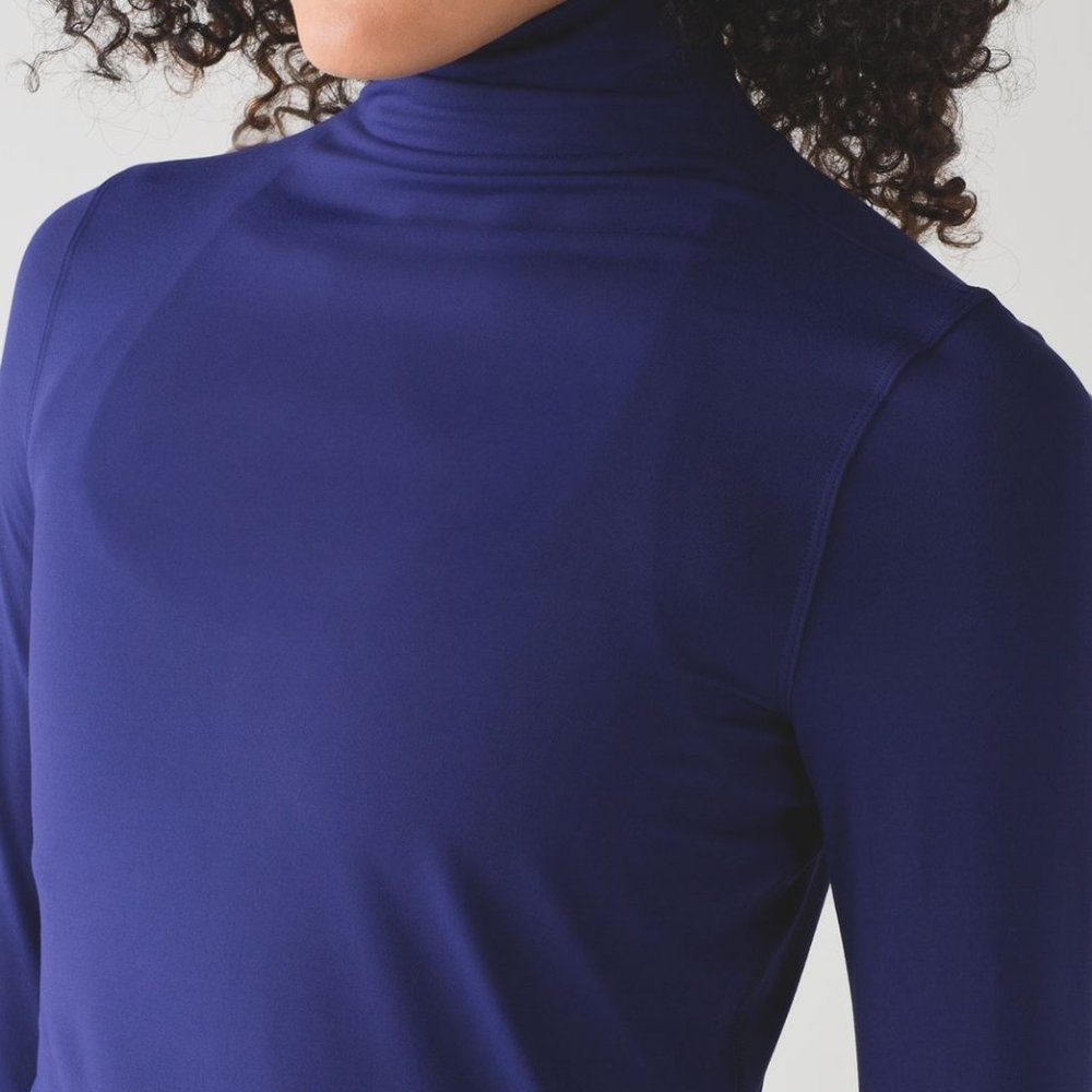 Size 2 - Lululemon Layer Me Turtleneck *Rulu